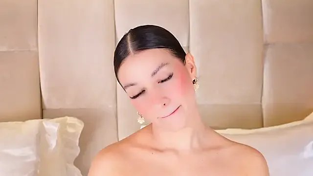 KiraKayleigh1 on StripChat