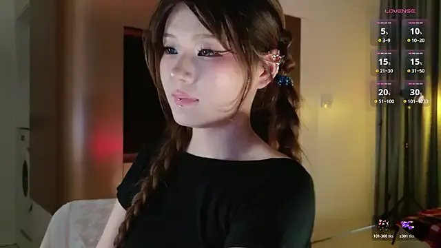 KitayamaChu on StripChat