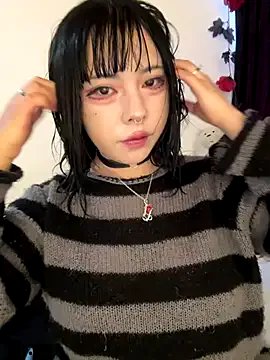 Kitty_yukimura on StripChat