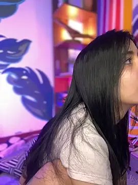 Kittyhell_cam on StripChat