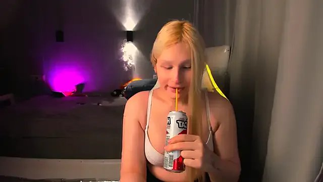 Kleo_Godde on StripChat