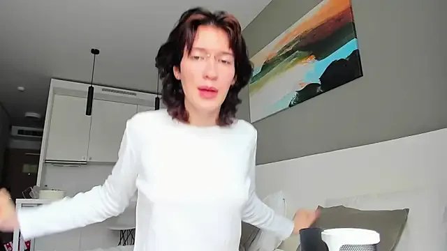 Kolette_Gray on StripChat