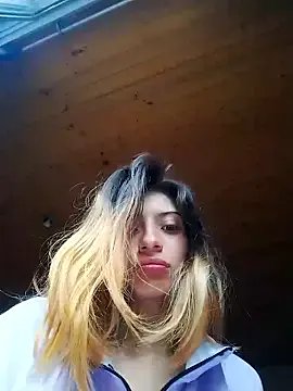 KratosAfroditacs on StripChat