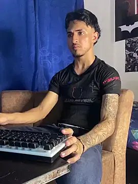 Freechat Kriss_Edwards on StripChat