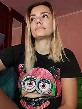 KrissSexi on StripChat