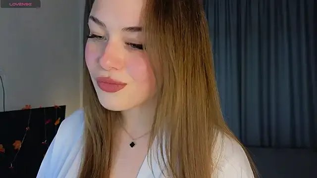 KristiGroune on StripChat