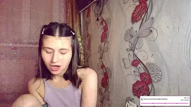 KristinaScott on StripChat