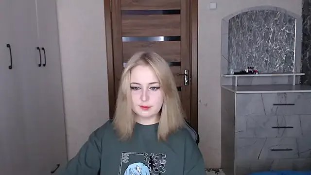 Kristy-Max on StripChat