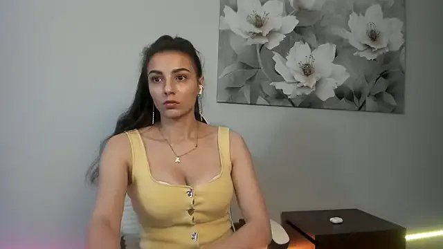 Krisztina_O on StripChat