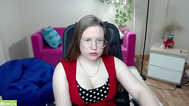 kuri_u — sexy pose