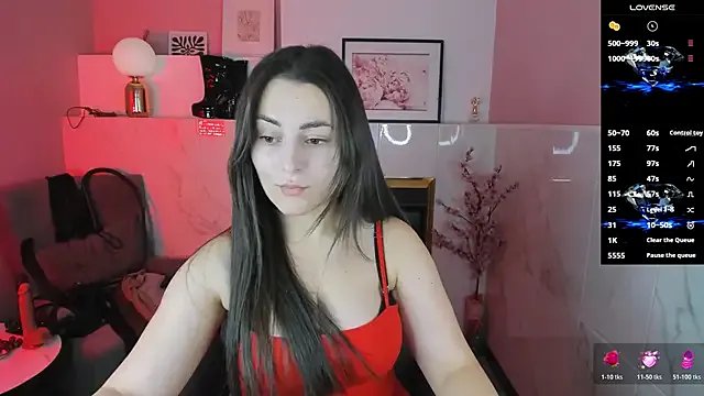 KylieMellow on StripChat