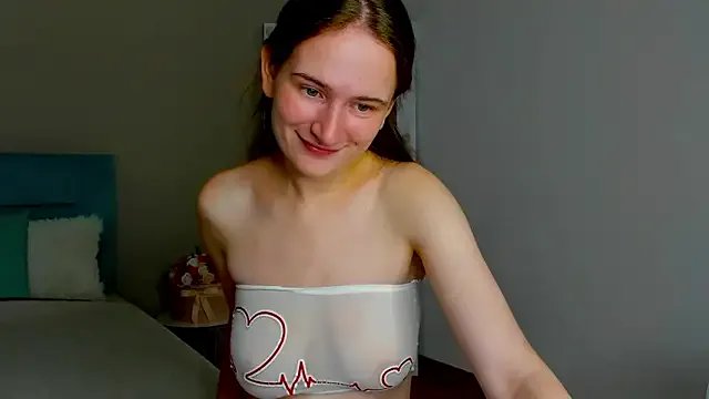 Freechat L1ittle_kitty_ on StripChat