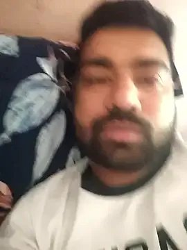 L9vefromAkhil on StripChat