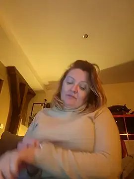 lady_charlyne on StripChat