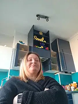 lady_charlyne on StripChat