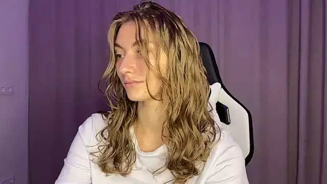 lady_curls on StripChat