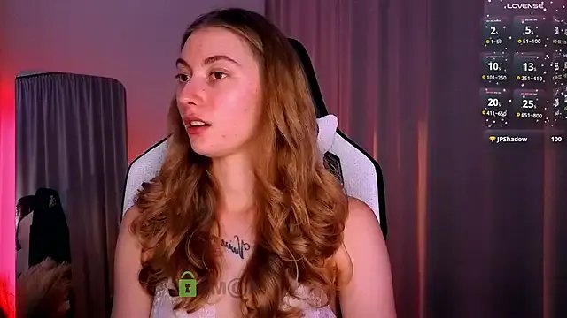 lady_curls on StripChat