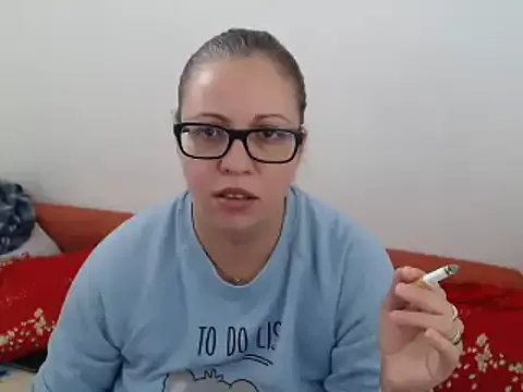 LadyHellene on StripChat