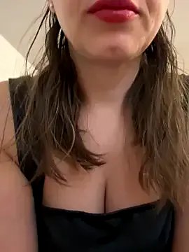 ladywithbigass on StripChat