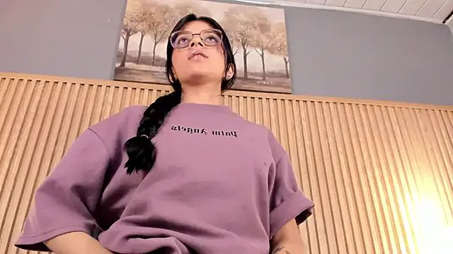 Freechat lana_dol on StripChat