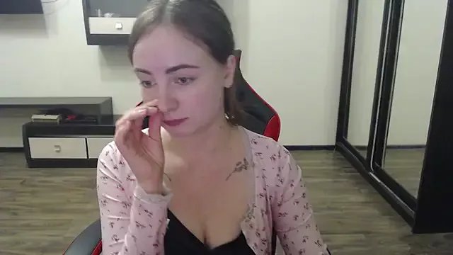 Laralianna on StripChat