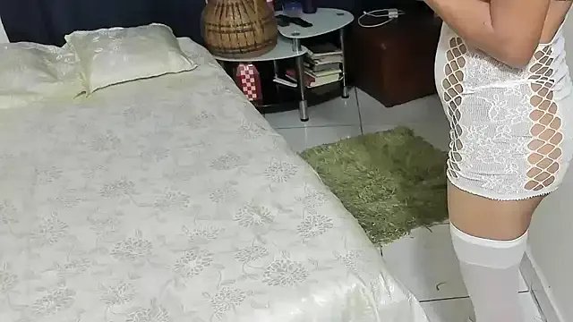 StripChat Latin_Mature975 is Freechat Latin_Mature975 — Oil on naked body