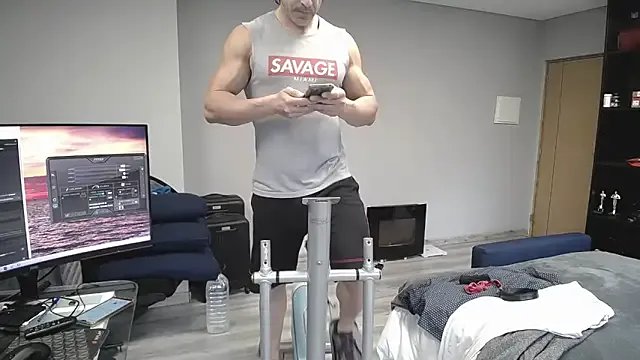 latinoo23bom — exercise naked