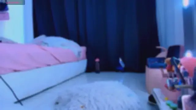 Laura_takint on StripChat