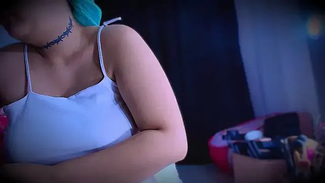 Laura_takint on StripChat