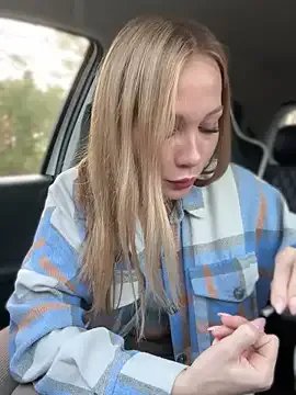 LavenderHot on StripChat