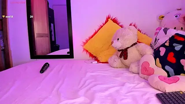 Lee_Ash on StripChat