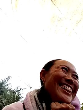 lemon-beo on StripChat