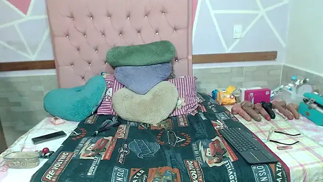 Lena_lawson on StripChat