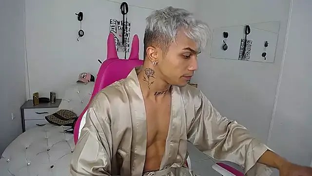 Freechat Leonard_Price on StripChat