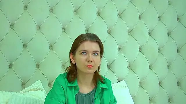 Freechat LessySmith on StripChat