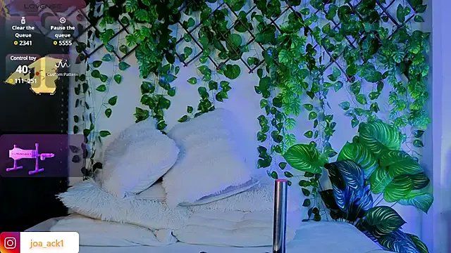 Levii_Ackermann on StripChat