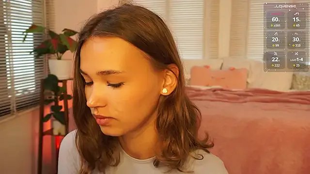 lexicoyy_ on StripChat