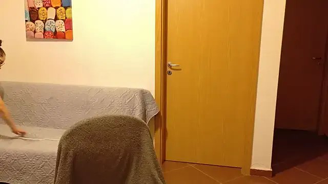 LexieRosse — get me naked for 5 min