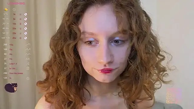 Leya_Curly on StripChat