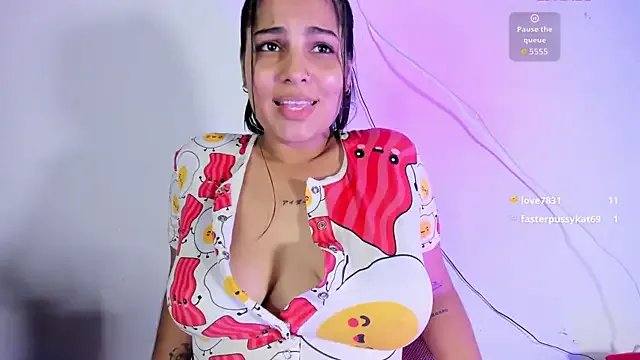 Leyacopper_ on StripChat