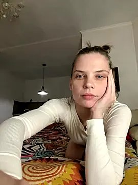 Freechat LeyaJohnson on StripChat