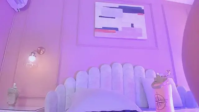 lia_ass_ on StripChat