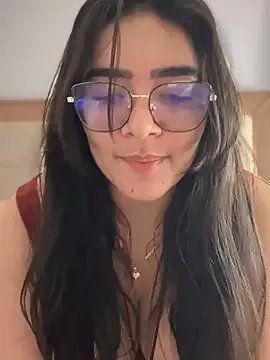 Lia_flowers on StripChat