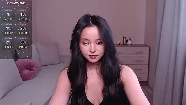 lia_hetty on StripChat