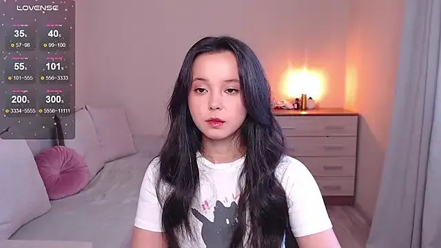 lia_hetty on StripChat