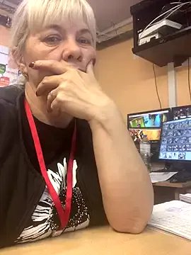 Lia_Laguna77 on StripChat