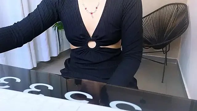 Lia_Mar_ on StripChat