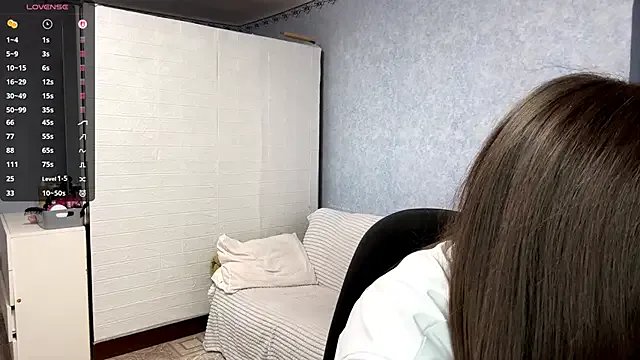 Lia_rise — Show my cute bra