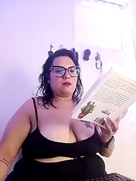 Lia_TabooMatureBbw — Bouncing tits + oil