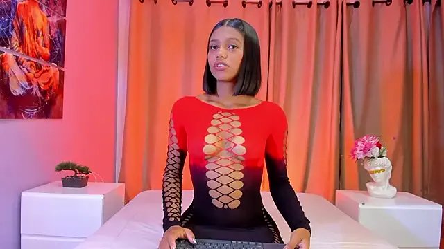 Lia_Taylor1 — you are sexy goddess